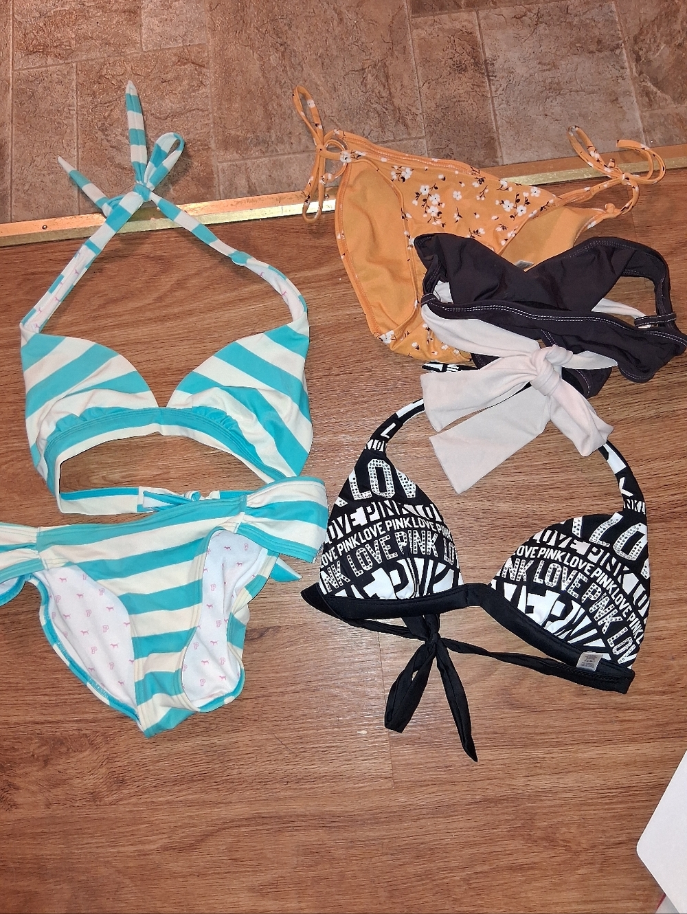 Five piece size medium swimsuit lot